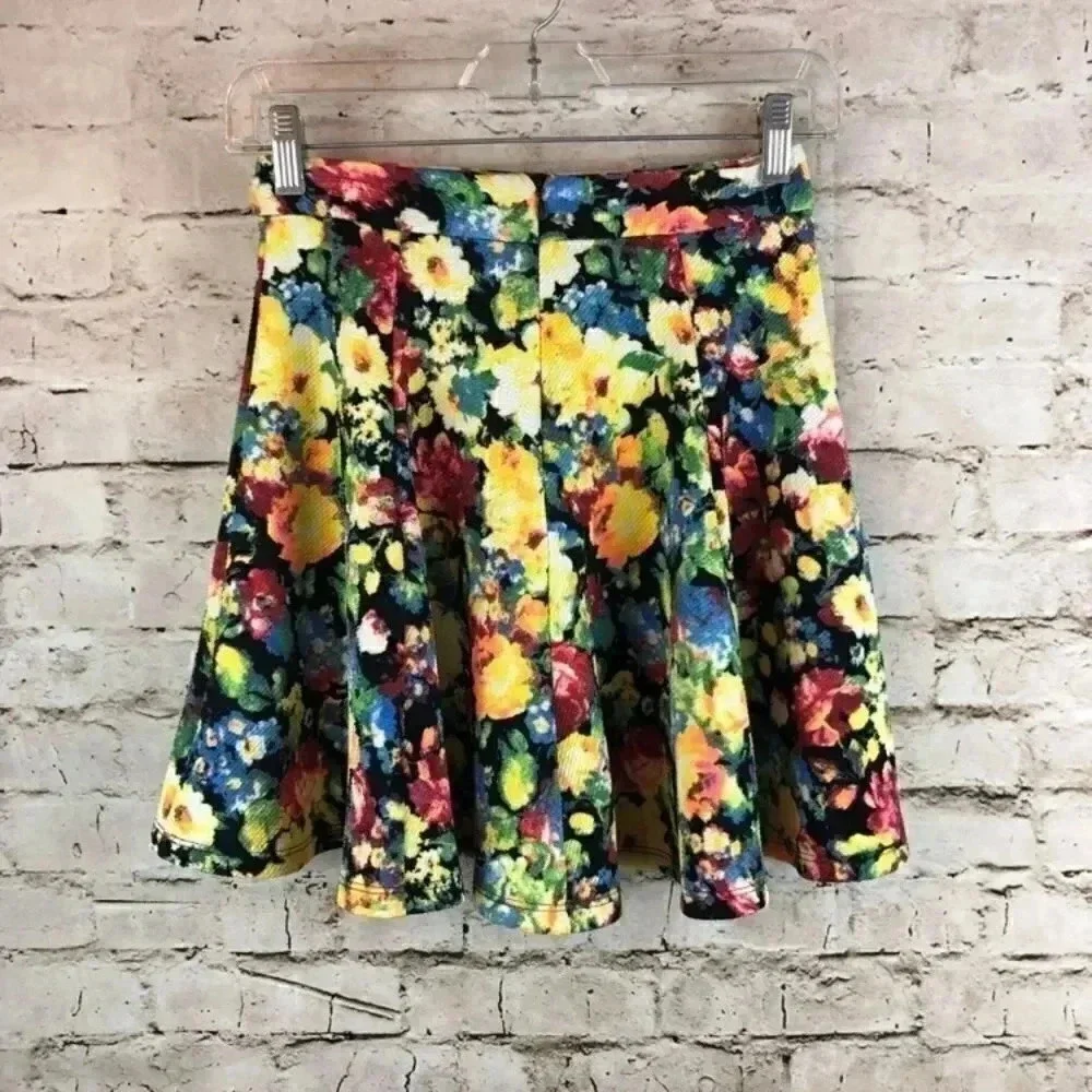 Women's Lush Yellow Floral Skirt size XS